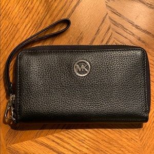 Black Michael Kors Wristlet